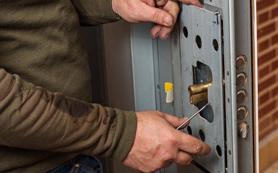 7j7 serrurier ouverture de porte Compiègne